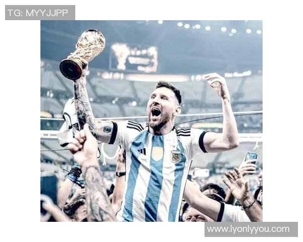 现役15号足球明星的传奇之路与球场上的辉煌成就解析 现役15号足球明星的传奇之路与球场上的辉煌成就解析