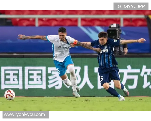 武汉足球队反击战术解析与未来发展展望