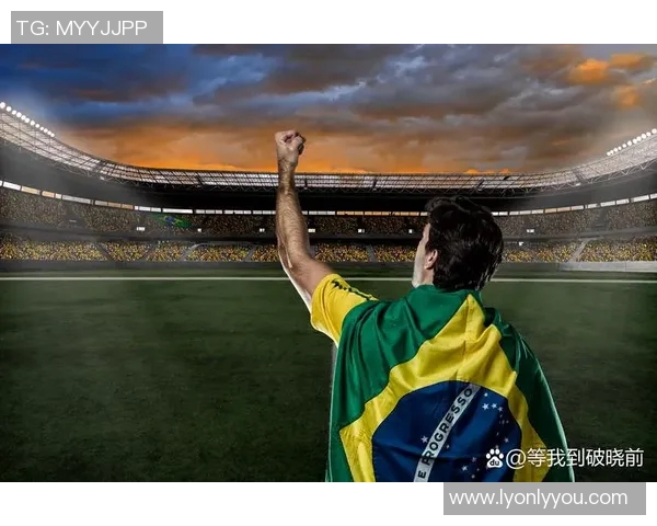 坚持不懈的足球明星们如何在逆境中崛起成就辉煌职业生涯